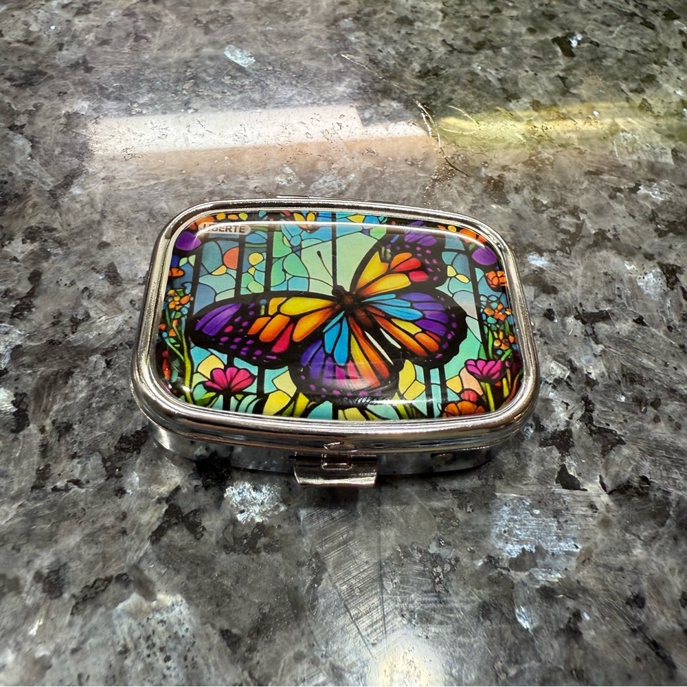 NWOT Colorful Butterfly Pill Case #4 - Picture 4 of 7